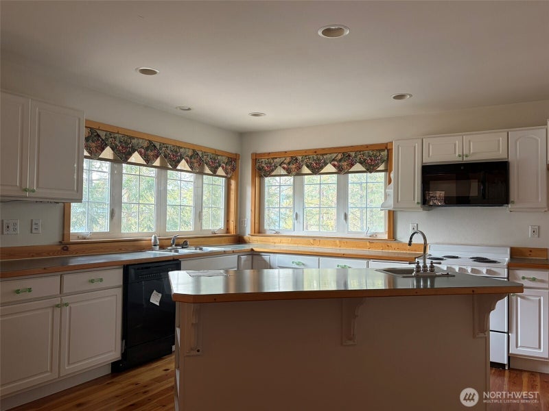 497 Dolomite Road