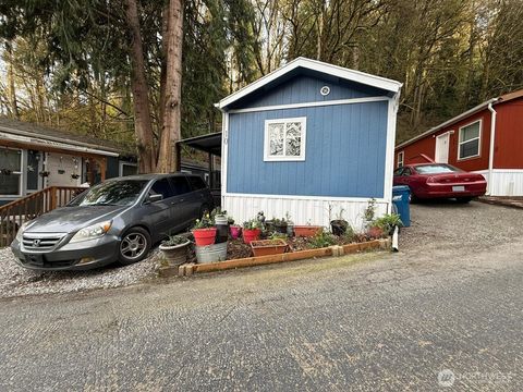 Photo of 16405 Maple Valley Highway #10, Renton, WA 98058 (MLS # 2496409)