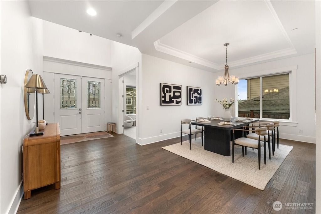 Photo of 13707 NE 133rd Place, Kirkland, WA 98034 (MLS # 2493938)