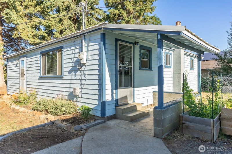 110 Strande Road