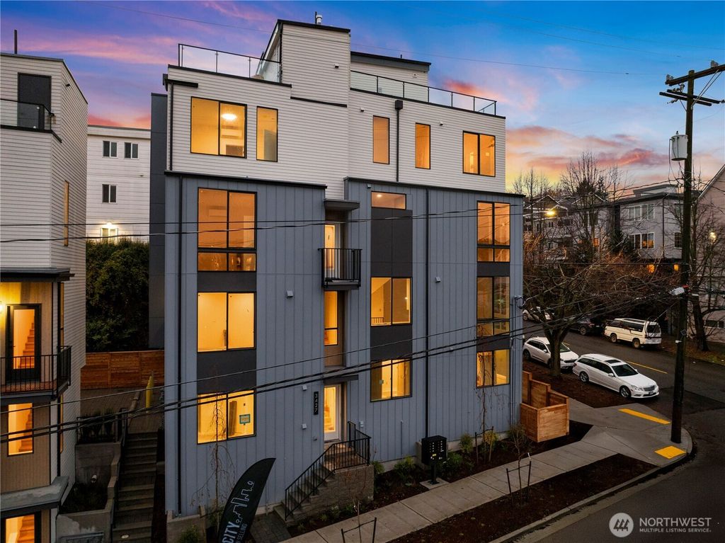 Photo of 957 N 35th Street, Seattle, WA 98103 (MLS # 2489140)