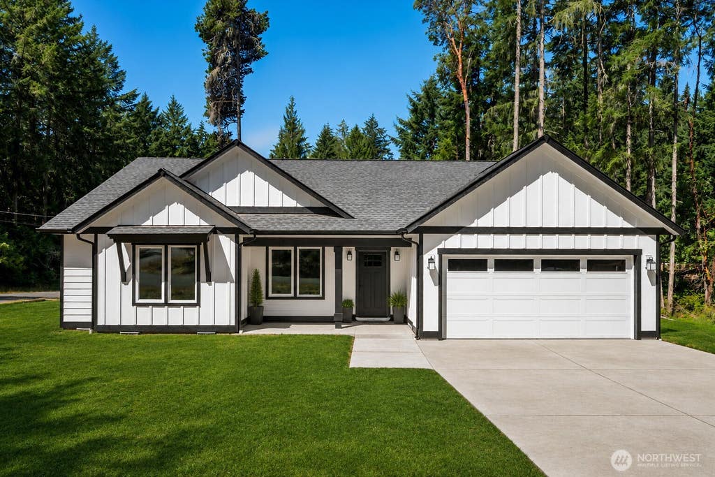Photo of 8918 127th Avenue Ct, Anderson Island, WA 98303 (MLS # 2567897)