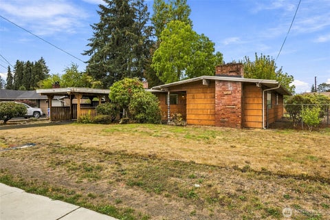 Photo of 8914 Hipkins Road SW, Lakewood, WA 98498 (MLS # 2586337)