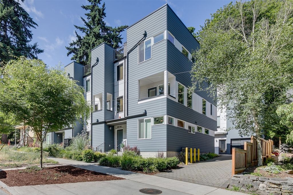 Photo of 2615 3rd Avenue W #D, Seattle, WA 98119 (MLS # 2139975)