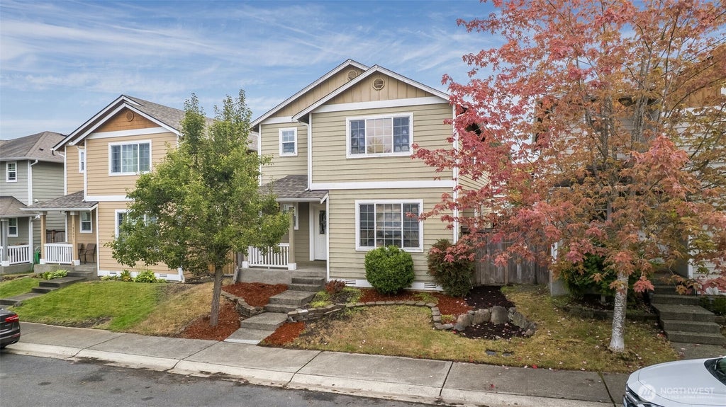 Photo of 18311 96th Avenue E, Puyallup, WA 98375 (MLS # 2580626)