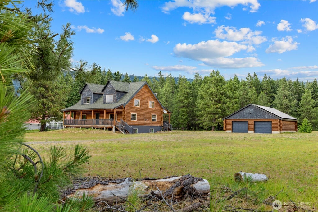 Photo of 6151 Nelson Siding Road, Cle Elum, WA 98922 (MLS # 2545759)