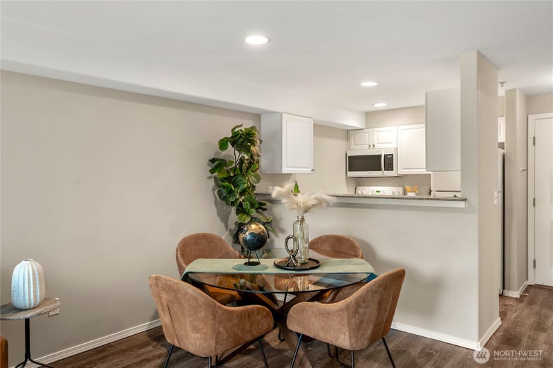 18621 Blueberry Lane A-204