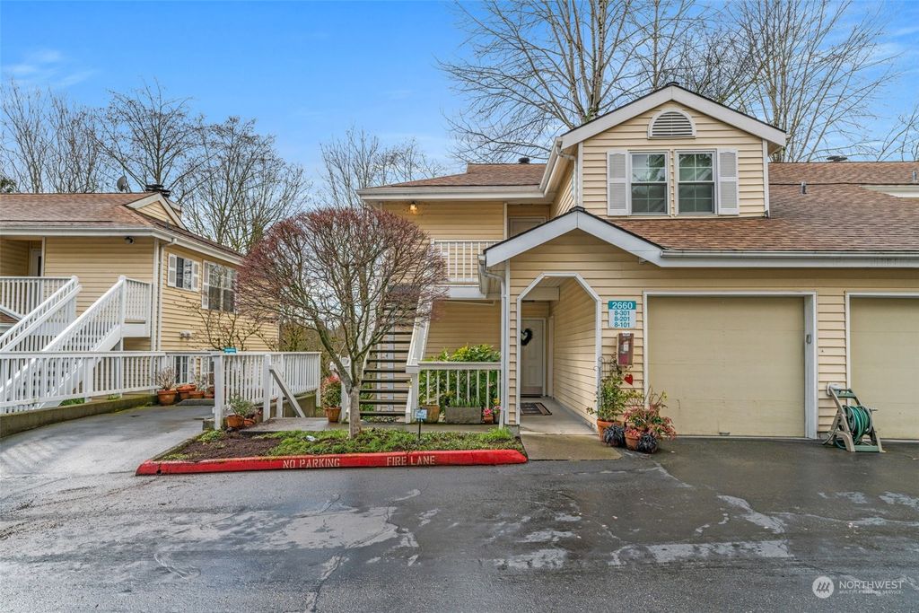 Photo of 2660 118th Avenue SE #8101, Bellevue, WA 98005 (MLS # 2040261)