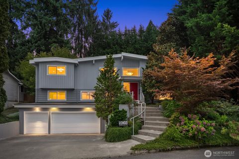 Photo of 909 110th Avenue SE, Bellevue, WA 98004 (MLS # 2428792) Photo of 909 110th Avenue SE, Bellevue, WA 98004 (MLS # 2428792)