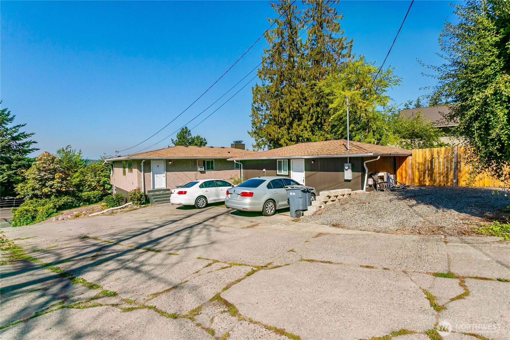 2205 S Meridian
