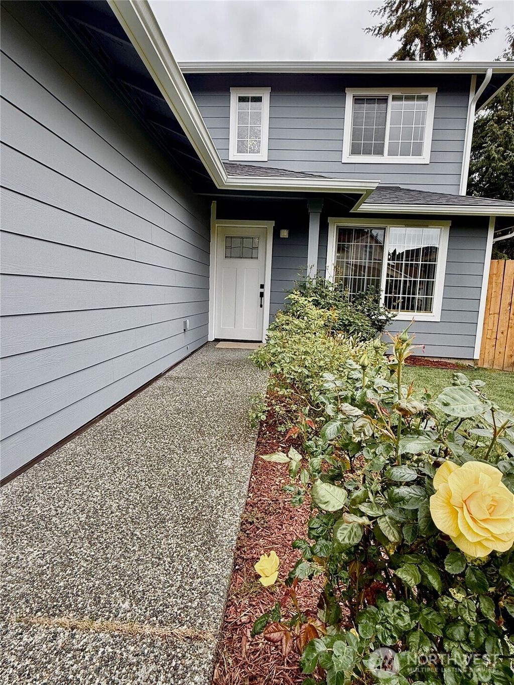 Photo of 15323 31 Avenue W, Lynnwood, WA 98087 (MLS # 2494680)