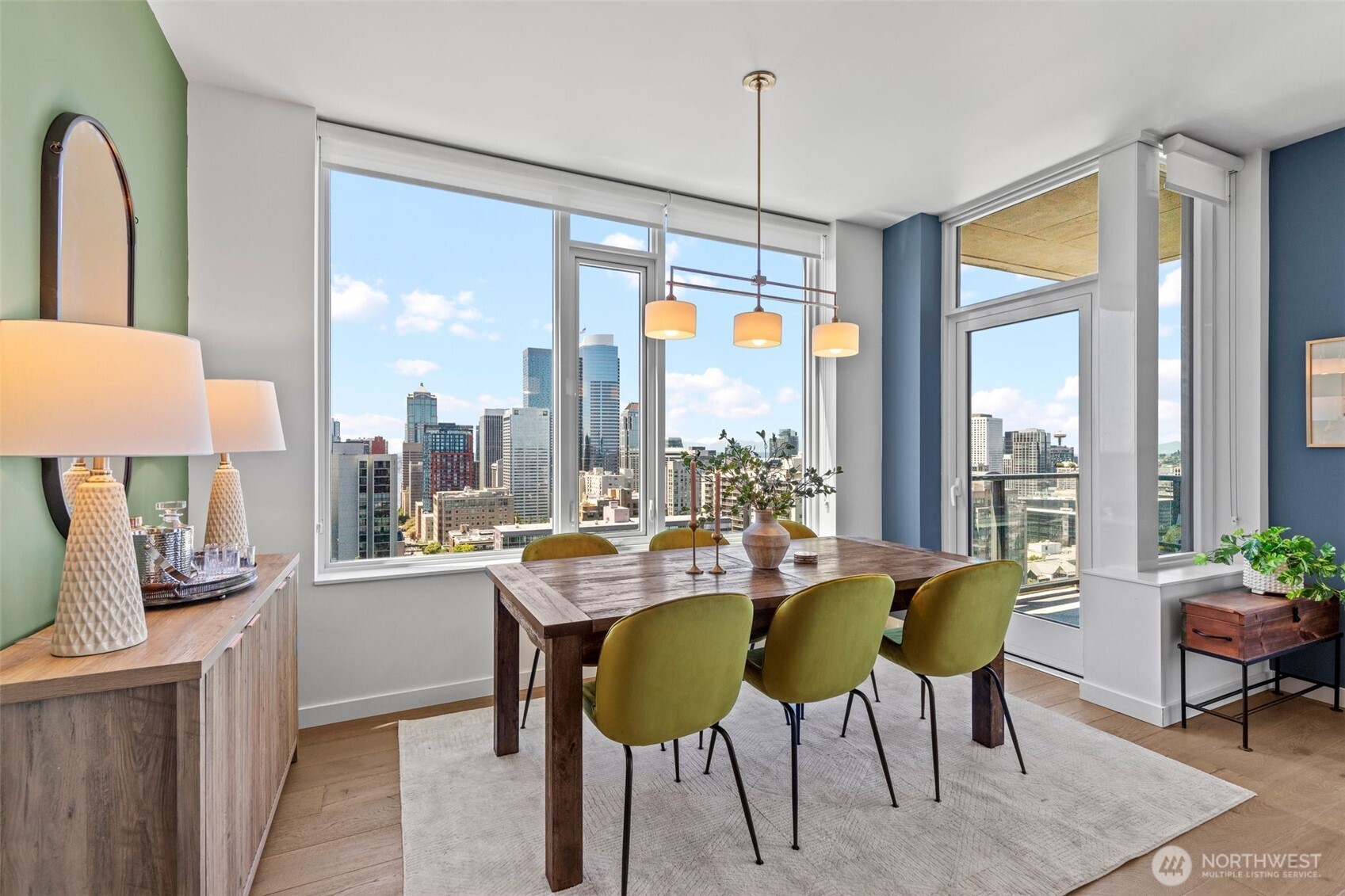 1321 Seneca Street 1507