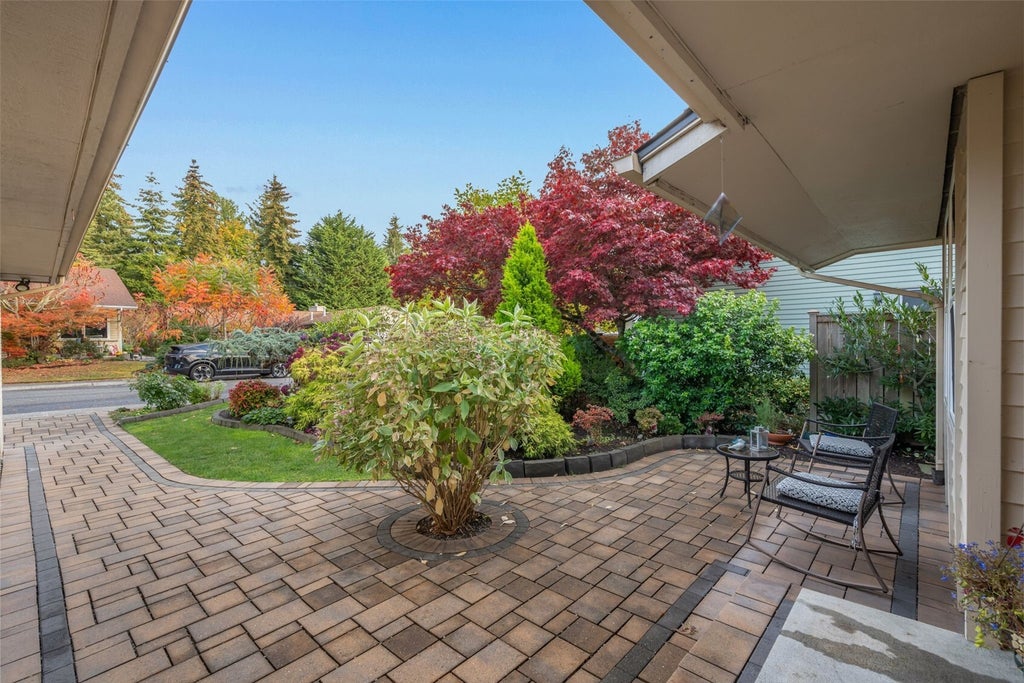 Photo of 24813 10th Avenue S, Des Moines, WA 98198 (MLS # 2597239)