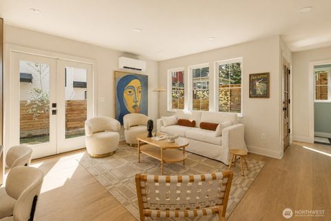 Photo of 909 32nd Avenue S #C, Seattle, WA 98144 (MLS # 2535552)
