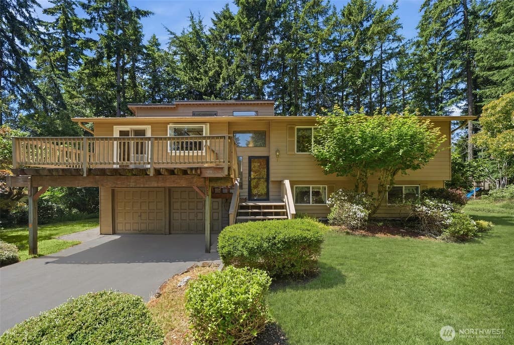 Photo of 5625 138th Street NW, Gig Harbor, WA 98332 (MLS # 2540901)