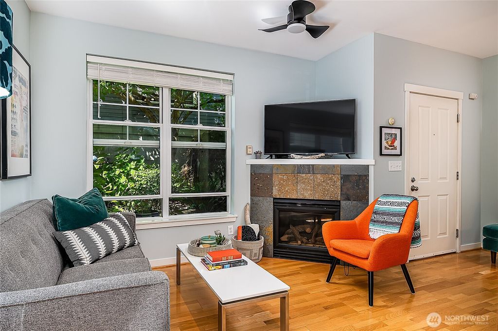 Photo of 5953 California Avenue SW #1-A, Seattle, WA 98126 (MLS # 2419699)