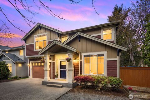 Photo of 7614 NE 169th Lane, Kenmore, WA 98028 (MLS # 2510134)