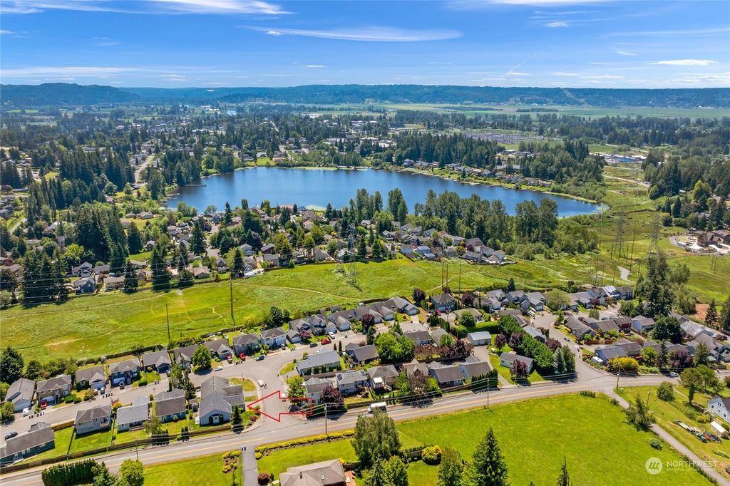 Photo of 2119 Northlake Avenue, Snohomish, WA 98290 (MLS # 2256055)