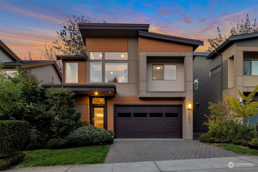 Photo of 13532 SE 81st Place, Newcastle, WA 98059 (MLS # 2165017)