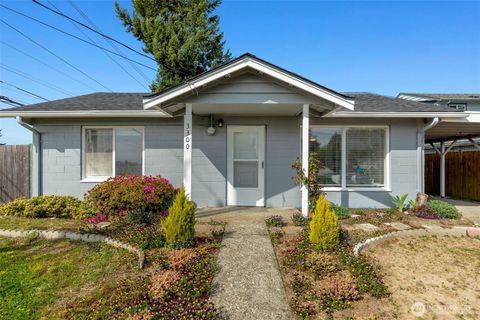 Photo of 3300 NE 7th Place, Renton, WA 98056 (MLS # 2503862)