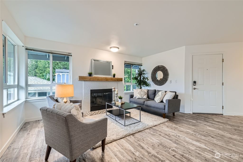 Photo of 3924 243rd Place SE #G302, Bothell, WA 98021 (MLS # 2322189)