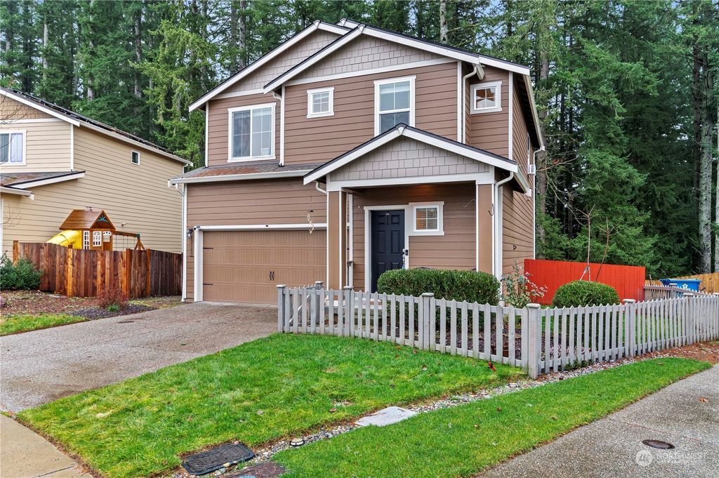 Photo of 12183 319th Avenue SE, Sultan, WA 98294 (MLS # 2189236)