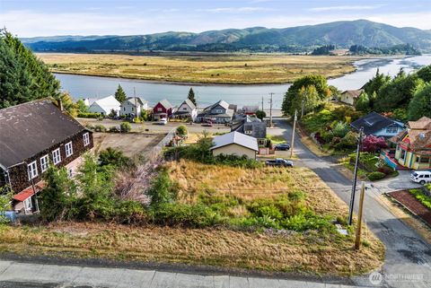 Photo of 0 X Ferry Street, South Bend, WA 98586 (MLS # 2418289)