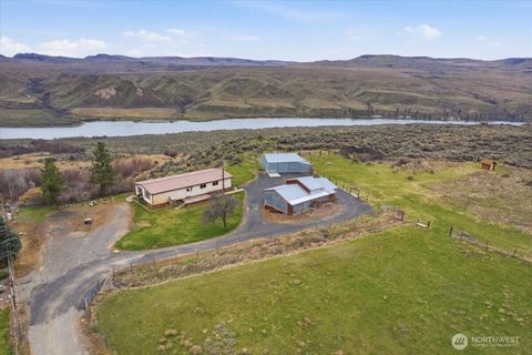 Photo of 3561 Highway 155, Coulee Dam, WA 99116 (MLS # 2495623)