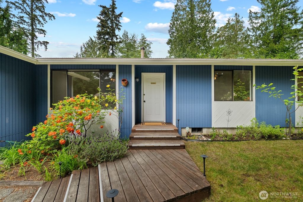 Photo of 4007 105th Street Ct, Gig Harbor, WA 98332 (MLS # 2526946)