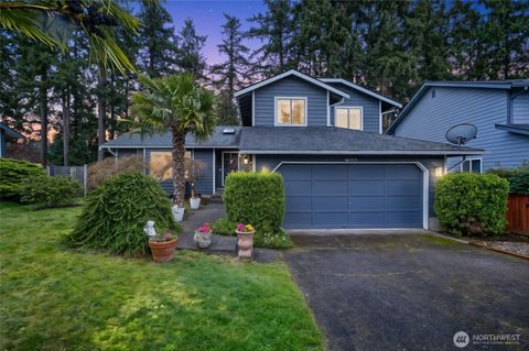 Photo of 36114 23rd Place S, Federal Way, WA 98003 (MLS # 2499362)