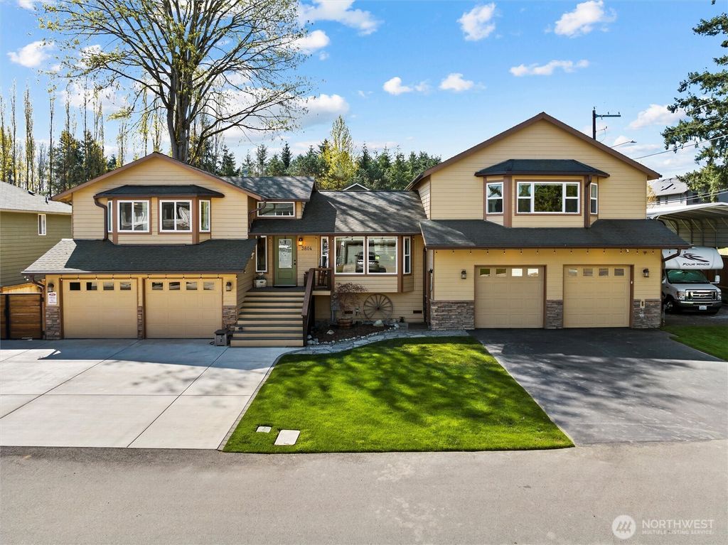 Photo of 3804 199th Street SE, Bothell, WA 98012 (MLS # 2354889)