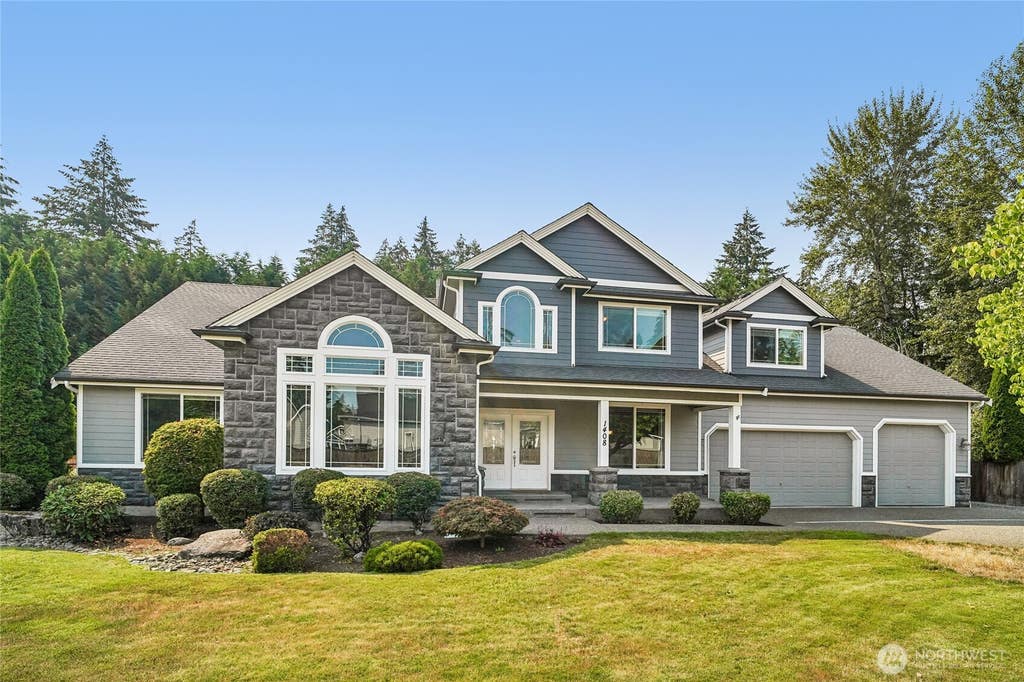 Photo of 1408 180th Avenue E, Lake Tapps, WA 98391 (MLS # 2564108)