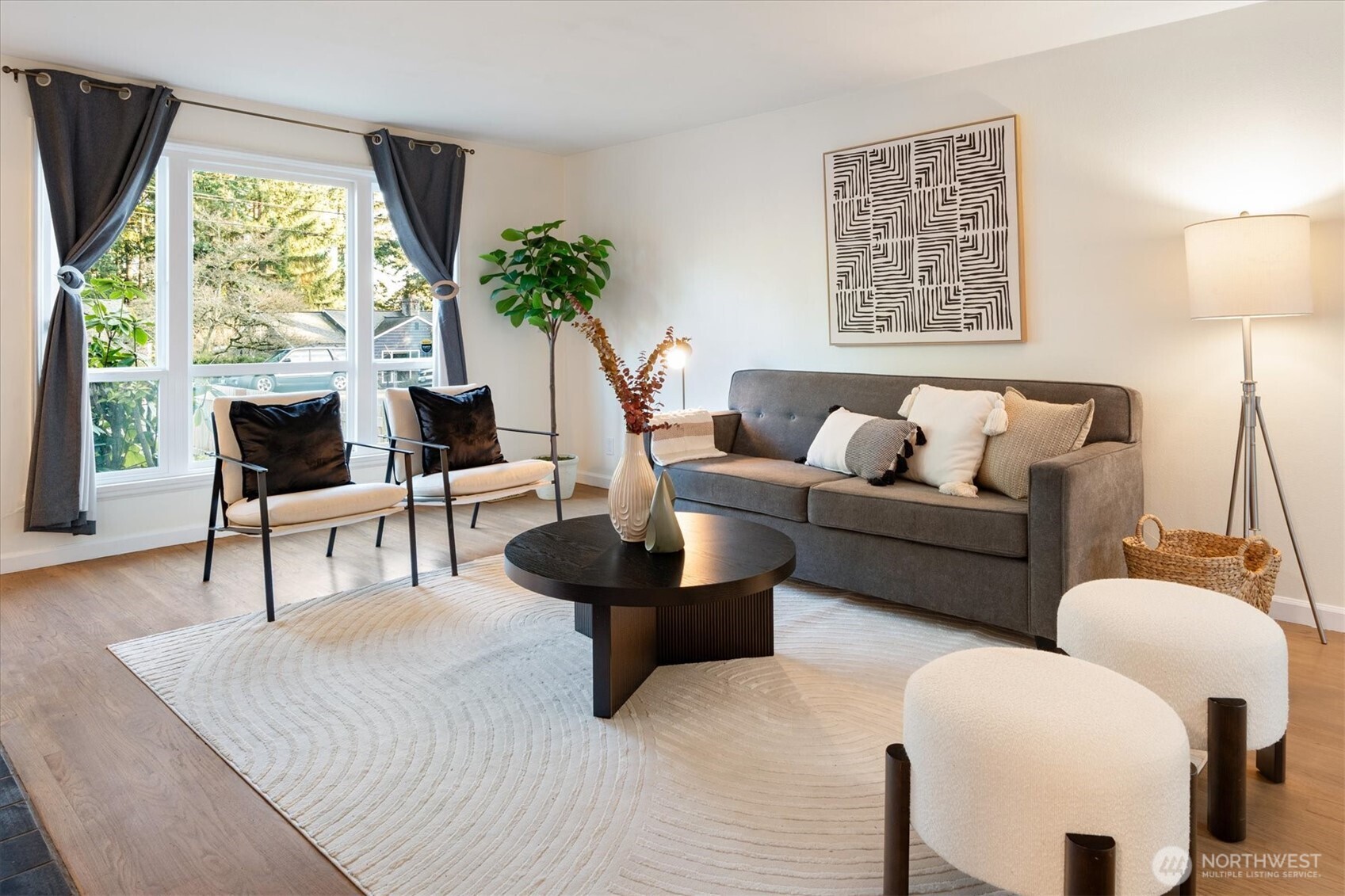 16519 25th Avenue NE