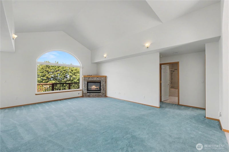 111 Les Saints Road