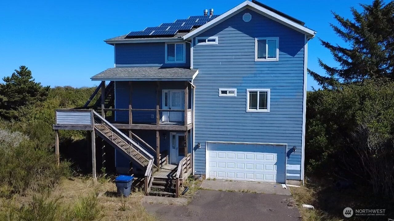 1264 E Ocean Shores Boulevard SW