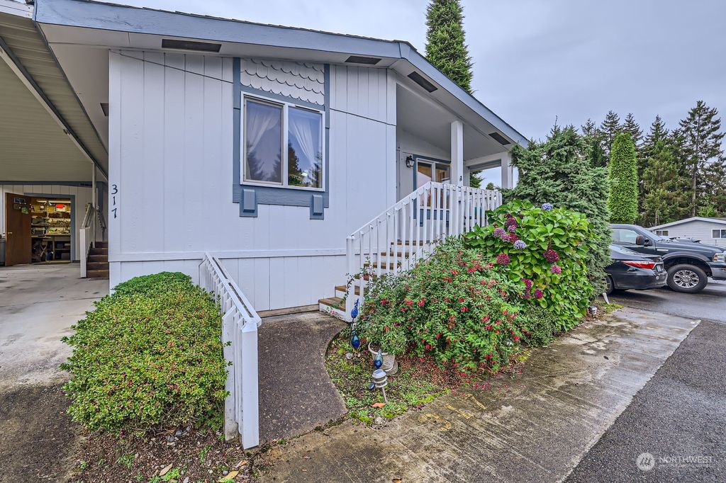 Photo of 23825 15th Avenue SE #317, Bothell, WA 98021 (MLS # 2304222)
