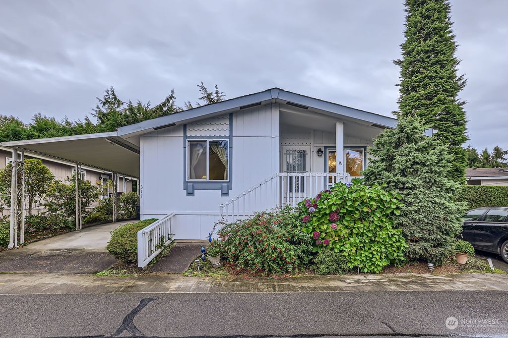 Photo of 23825 15th Avenue SE #317, Bothell, WA 98021 (MLS # 2304222)