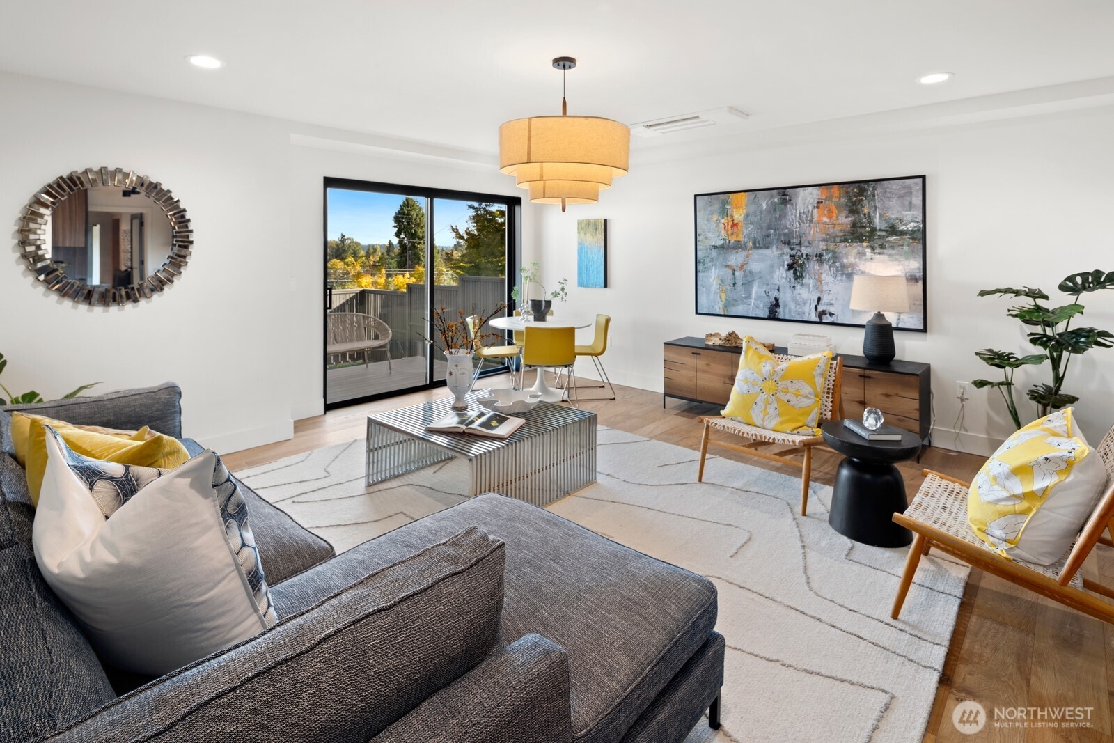 3856 Cascadia Avenue S