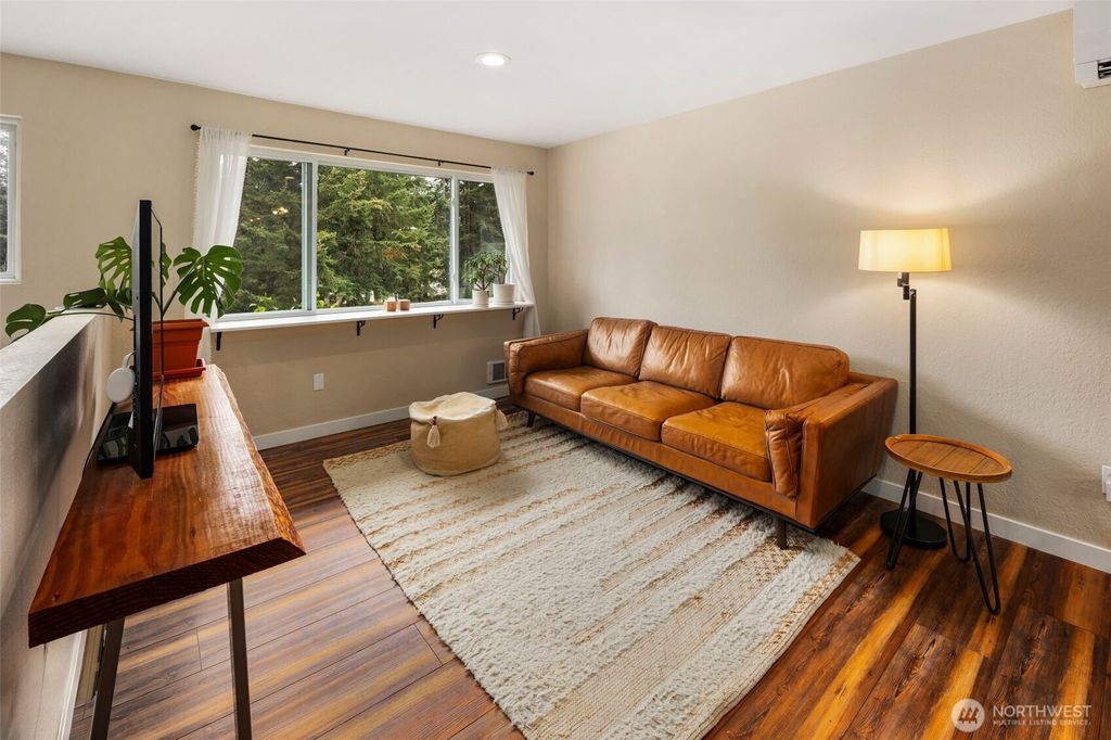 Photo of 23402 SE 267th Street, Maple Valley, WA 98038 (MLS # 2367388)