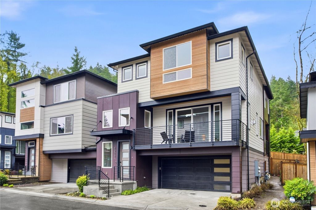 Photo of 8328 138th Ln SE Ln, Newcastle, WA 98059 (MLS # 2515984)