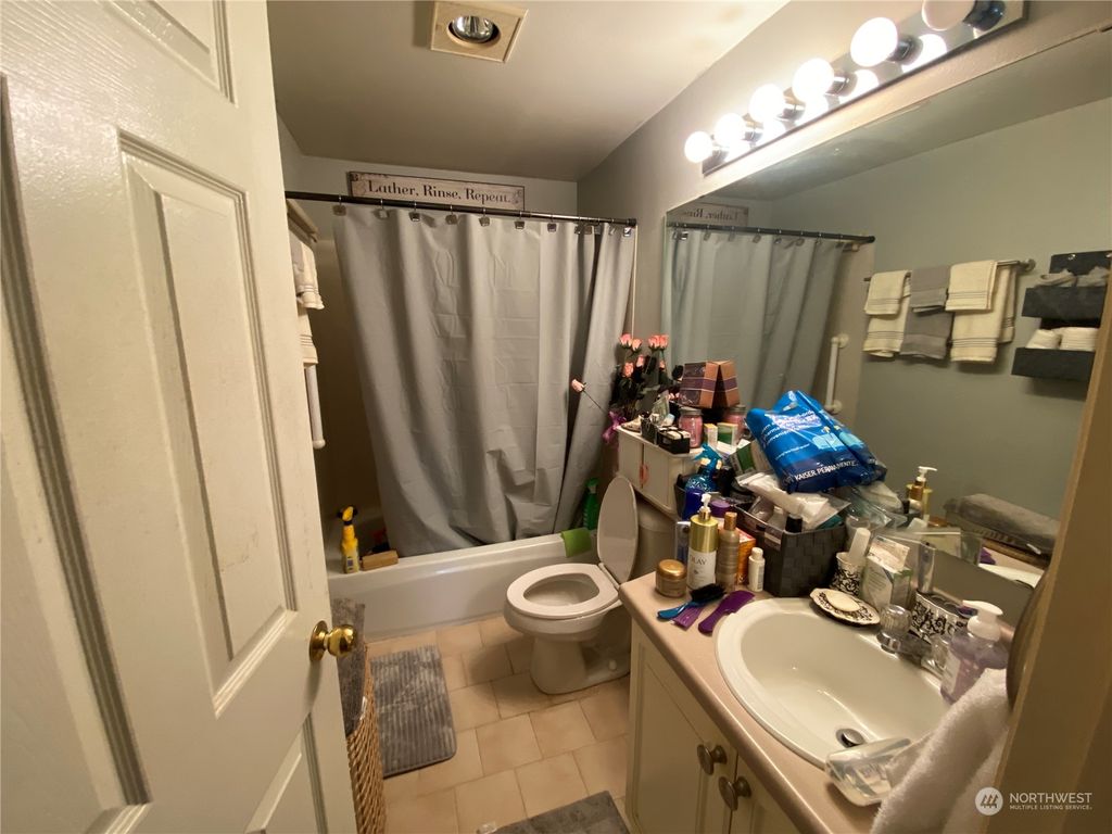 Photo of 10824 SE 170th Street #A303, Renton, WA 98055 (MLS # 2067626)