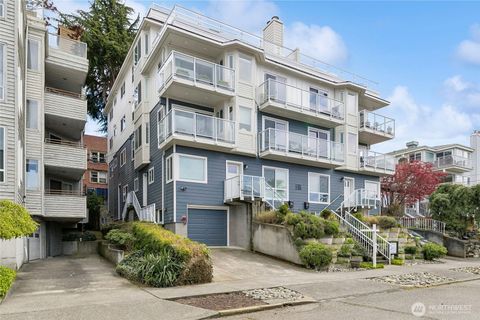 Photo of 2354 E Yale Avenue #302, Seattle, WA 98102 (MLS # 2504169)