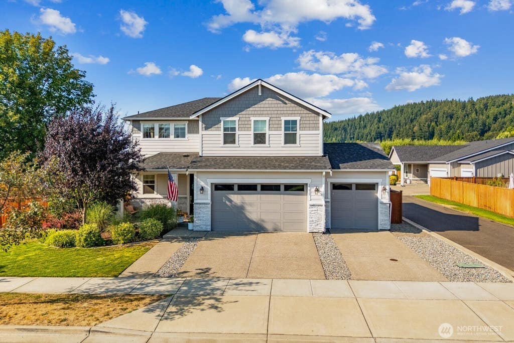 Photo of 15615 Washington Street, Sumner, WA 98390 (MLS # 2571199)