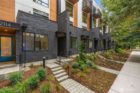 Photo of 2108 1st Avenue N, Seattle, WA 98109 (MLS # 2435767)