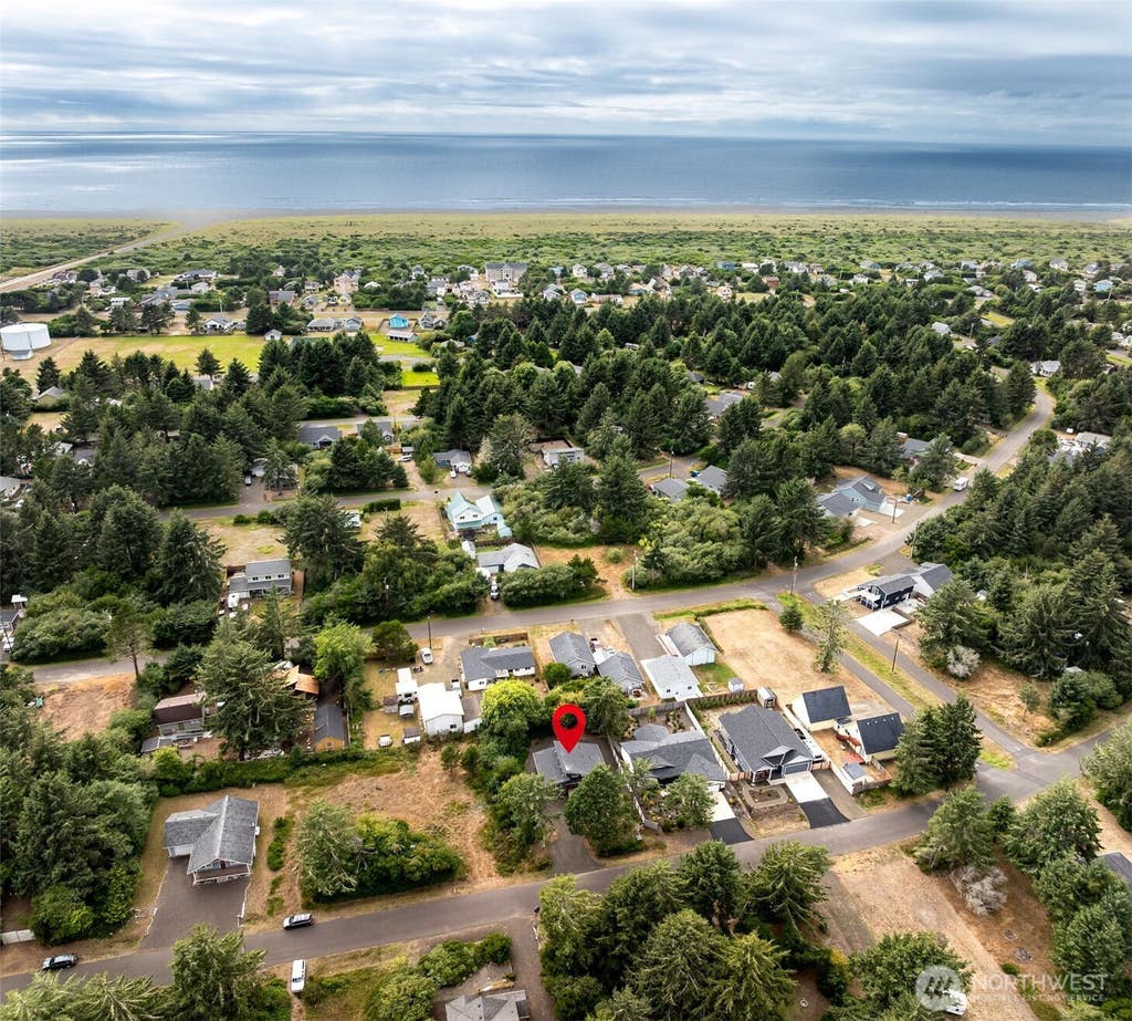 Photo of 435 Orion Avenue SW, Ocean Shores, WA 98569 (MLS # 2575064)