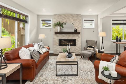 Photo of 13530 NE 128th Place, Kirkland, WA 98034 (MLS # 2537002)