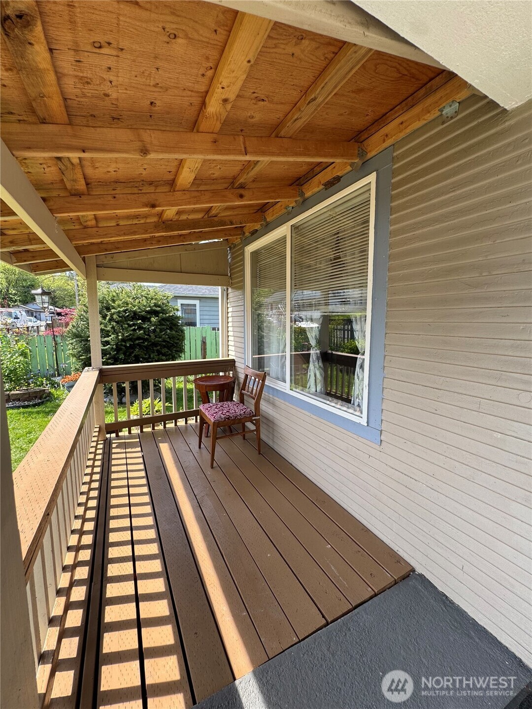 428 Ellinor Avenue