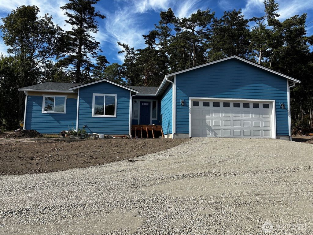 Photo of 660 El Pozo Street, Coupeville, WA 98239 (MLS # 2552797)