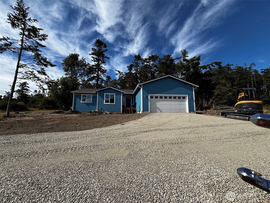 Photo of 660 El Pozo Street, Coupeville, WA 98239 (MLS # 2552797)