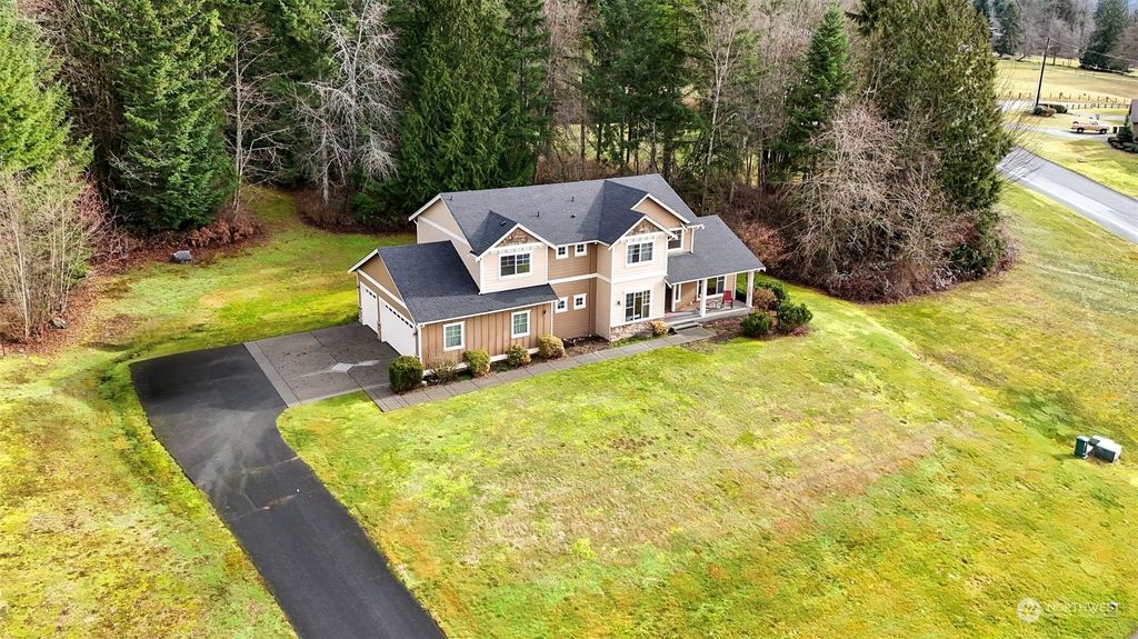 Photo of 9529 146th Avenue, Granite Falls, WA 98252 (MLS # 2195661)